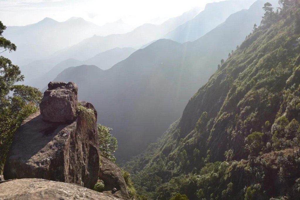 Hill viewpoint on a Kodaikanal cab hire from Bangalore