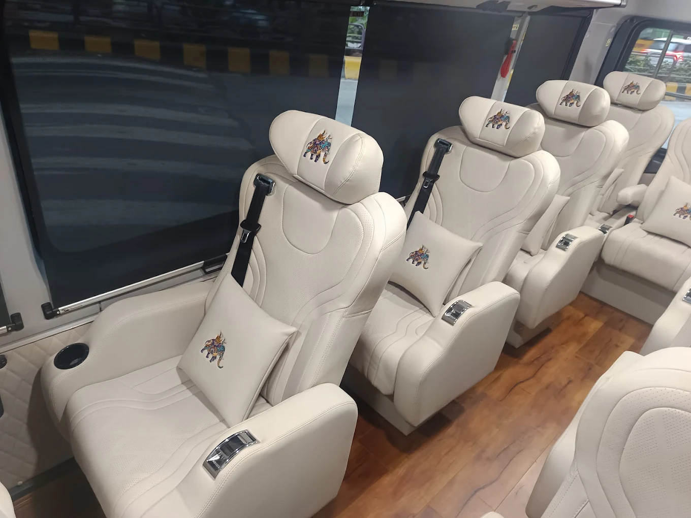 Urbania 10 Seater Luxury Cab